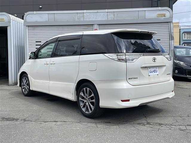 トヨタ エスティマ アエラス 道央・札幌 2013(平25)年 11.1万km ホワイトパールクリスタルシャイン (株)IDOMが運営する【じしゃロン札幌店】の自社ローン専用車両になります。こちらは現金またはオートローンご利用時の価格です。自社ローンご希望の方は別途その旨お申付け下さい。/純正HDDナビ/フルセグテレビ/バックカメラ/クルーズコントロール/ドアバイザー/プッシュスタート/両側パワースライドドア/ETC/HIDヘッドライト/オートライト/ステアリングスイッチ/革巻きステアリング/電動格納ミラー/ワイパーデアイサー/純正フロアマット/スマートキー