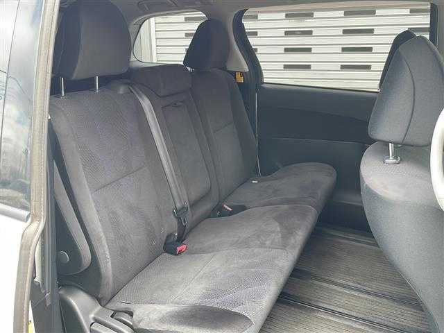 トヨタ エスティマ アエラス 道央・札幌 2013(平25)年 11.1万km ホワイトパールクリスタルシャイン (株)IDOMが運営する【じしゃロン札幌店】の自社ローン専用車両になります。こちらは現金またはオートローンご利用時の価格です。自社ローンご希望の方は別途その旨お申付け下さい。/純正HDDナビ/フルセグテレビ/バックカメラ/クルーズコントロール/ドアバイザー/プッシュスタート/両側パワースライドドア/ETC/HIDヘッドライト/オートライト/ステアリングスイッチ/革巻きステアリング/電動格納ミラー/ワイパーデアイサー/純正フロアマット/スマートキー