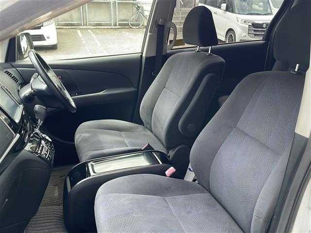 トヨタ エスティマ アエラス 道央・札幌 2013(平25)年 11.1万km ホワイトパールクリスタルシャイン (株)IDOMが運営する【じしゃロン札幌店】の自社ローン専用車両になります。こちらは現金またはオートローンご利用時の価格です。自社ローンご希望の方は別途その旨お申付け下さい。/純正HDDナビ/フルセグテレビ/バックカメラ/クルーズコントロール/ドアバイザー/プッシュスタート/両側パワースライドドア/ETC/HIDヘッドライト/オートライト/ステアリングスイッチ/革巻きステアリング/電動格納ミラー/ワイパーデアイサー/純正フロアマット/スマートキー