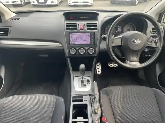 スバル インプレッサ ＸＶ 2．0i－L アイサイト 道東・釧路十勝 2013(平25)年 3.8万km サテンホワイトパール 4WD/純正ナビ/(FM AM CD DVD BT フルセグTV)/バックカメラ/衝突軽減ブレーキ/レーダークルーズコントロール/パワーシート/プッシュスタート/スマートキー/HID/ETC/パドルシフト/オートライト/ドアバイザー/フロアマット/革巻きステアリング