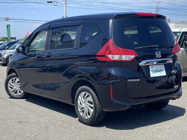 ホンダ フリード G ホンダセンシング 秋田県 2020(令2)年 3.8万km クリスタルブラックパール 登録時走行距離37123km/４WD/純正SDナビ/純正ETC/クルーズコントロール/前後ドライブレコーダー/後方コーナーセンサー/両側パワースライドドア/サマータイヤ積み込み