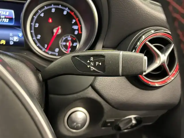 メルセデス・ベンツ ＣＬＡ２５０ Sブレイク　シュポルト4MATIC 岡山県 2017(平29)年 6.2万km カバンサイトブルー メルセデス純正ナビ/リアカメラ/パワーシート/ESP/アクティブブレーキアシスト/アテンションアシスト/ブラインドスポットアシスト/アクティブレーンキーピングアシスト/フルセグTV/Bluetooth/アップルカープレイ/アンドロイドオート/ロケイターライティング/DYNAMIC SELECT/ETC/キーレスゴー/オートライト/オートワイパー