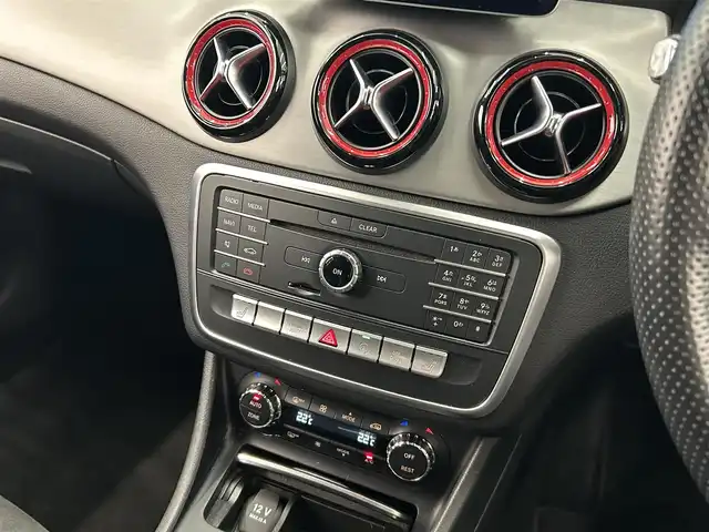 メルセデス・ベンツ ＣＬＡ２５０ Sブレイク　シュポルト4MATIC 岡山県 2017(平29)年 6.2万km カバンサイトブルー メルセデス純正ナビ/リアカメラ/パワーシート/ESP/アクティブブレーキアシスト/アテンションアシスト/ブラインドスポットアシスト/アクティブレーンキーピングアシスト/フルセグTV/Bluetooth/アップルカープレイ/アンドロイドオート/ロケイターライティング/DYNAMIC SELECT/ETC/キーレスゴー/オートライト/オートワイパー