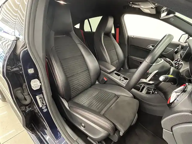 メルセデス・ベンツ ＣＬＡ２５０ Sブレイク　シュポルト4MATIC 岡山県 2017(平29)年 6.2万km カバンサイトブルー メルセデス純正ナビ/リアカメラ/パワーシート/ESP/アクティブブレーキアシスト/アテンションアシスト/ブラインドスポットアシスト/アクティブレーンキーピングアシスト/フルセグTV/Bluetooth/アップルカープレイ/アンドロイドオート/ロケイターライティング/DYNAMIC SELECT/ETC/キーレスゴー/オートライト/オートワイパー