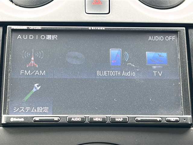 日産 ノート X 千葉県 2017(平29)年 5.7万km ブリリアントホワイトパール 社外メモリナビ/ワンセグTV/Bluetooth/CD/ラジオ/衝突軽減ブレーキ/レーンキープアシスト/ドアバイザー/スマートキー