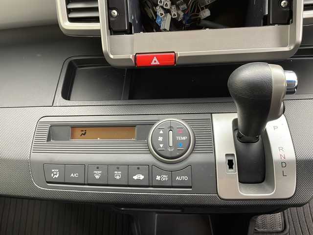 ホンダ フリード G ジャストセレクション 千葉県 2013(平25)年 4.8万km アラバスターシルバーメタリック 両側パワースライドドア/キセノンヘッドライト/ETC/スマートキー