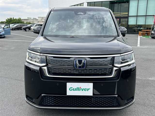 ホンダ ステップワゴン スパーダ eHEV 奈良県 2023(令5)年 2.8万km クリスタルブラックパール ワンオーナー/Gathers11.4インチナビ(フルセグTV/CD/DVD/AM・FM/BT/HDMI)/ETC/Honda　SENSING/バックカメラ/両側パワースライドドア/パドルシフト/シートヒーター(D/N席)/2列目キャプテンシート/オットマン/パワーテールゲート/純正16インチアルミホイール(ベルリナブラック＋ダーク切削クリア)/LEDヘッドライト(シーケンシャルウインカー)/フォグランプ/LEDアクティブコーナリングライト/全席USBチャージャー(Type-C)/本革ステアリングホイール/無限フロアマット/スペアキー/保証書/取扱説明書
