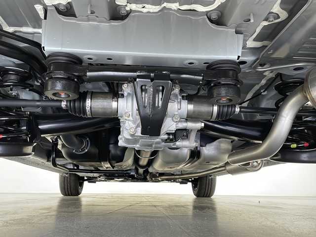 ホンダ フリード ハイブリット e:HEV AIR 長野県 2025(令7)年 0.1万km未満 プラチナホワイトパール 4WD/寒冷地仕様/純正9インチナビ　LXM-242ZFNI/（フルセグ/Bluetooth/AppleCarPlay/AndroidAuto)/バックカメラ/衝突軽減ブレーキ/レーンキープアシスト/レーダークルーズコントロール/前後コーナーセンサー/踏み間違い防止/標識認識機能/先行車発進機能/両側電動スライドドア/前席シートヒーター/LEDヘッドライト/オートライト/電子パーキングブレーキ/ブレーキホールド/ステアリングスイッチ/取扱説明書/保証書/スマートキー/スペアキー