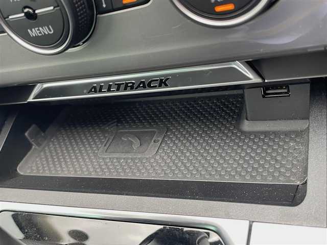フォルクスワーゲン パサート オールトラック TDI 4モーション アドバンス 青森県 2019(平31)年 3.1万km ディープブラックパールエフェクト /4WD/ディーゼル/ターボ/プリクラッシュブレーキシステム/レーンキープアシストシステム/アラウンドビューカメラ/駐車支援システム/アダプティブクルーズコントロール/純正9インチメーカーナビ/・フルセグTV/BT/DVD/AppleCarPlay/AndroidAuto/バーチャルコックピット/黒革シート/シートヒーター/ベンチレーター/運転席マッサージ機能付き/ステアヒーター/パドルシフト/パワーバックドア/オートライトLED/フォグ/ヘットライトウオッシャー/純正18インチアルミホイール/置くだけ充電/ETC2.0/スマートエントリー/スタートシステム/シルバールーフレール/アイドリングストップ/純正フロアマット/リア7面プライバシーガラス/ミラーヒーター/電動格納ミラー/取扱説明書/保証書