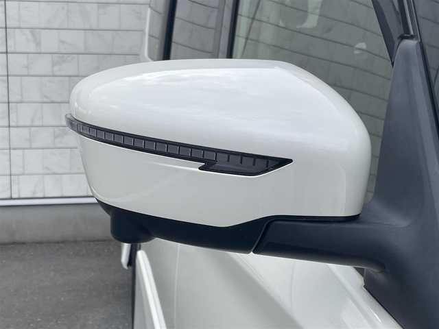 日産 セレナ ハイウェイスターVセレクションⅡ 福岡県 2019(令1)年 3.5万km ブリリアントホワイトパール 純正9型ナビ(フルセグ/TV/CD/DVD/BT)アラウンドビューモニター後席モニタープロパイロットエマージェンシーブレーキコーナーセンサー両側電動パワスラ前後ドラレコETCデジタルインナーミラーUSBポート純正ヘットライト/純正16インチアルミホイールスマートキープッシュスタート
