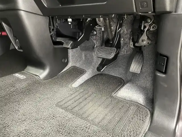 スズキ スペーシア カスタム HYBRID XS 大分県 2018(平30)年 8万km アーバンブラウンパールメタリック 社外7インチナビ/(CD/DVD/BT/フルセグTV)/バックカメラ/両側パワースライドドア /ハーフレザーシート/シートヒーター/スマートキー/プッシュスタート/ETC/電格ミラー/オートライト/LEDヘッドライト/ドライブレコーダー