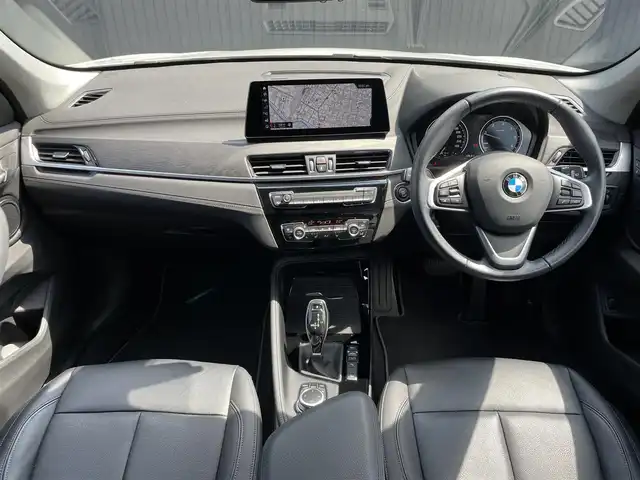 ＢＭＷ Ｘ１ xDrive 18d xライン 福島県 2021(令3)年 4.5万km ミネラルホワイト インテリジェントセーフティ/アクティブクルーズコントロール/黒革シート/パワーシート/シートヒーター /純正ナビ/バックカメラ/コンフォートアクセス/ミラー一体型ETC/パワーバックドア/フットオープナー/アンビエントライト/LEDヘッドライト/コーナーセンサー/リアガラスフィルム施工/純正18インチAW
