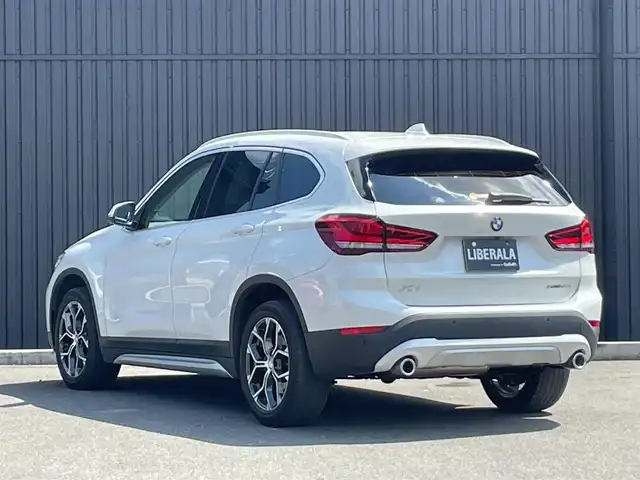 ＢＭＷ Ｘ１ xDrive 18d xライン 福島県 2021(令3)年 4.5万km ミネラルホワイト インテリジェントセーフティ/アクティブクルーズコントロール/黒革シート/パワーシート/シートヒーター /純正ナビ/バックカメラ/コンフォートアクセス/ミラー一体型ETC/パワーバックドア/フットオープナー/アンビエントライト/LEDヘッドライト/コーナーセンサー/リアガラスフィルム施工/純正18インチAW
