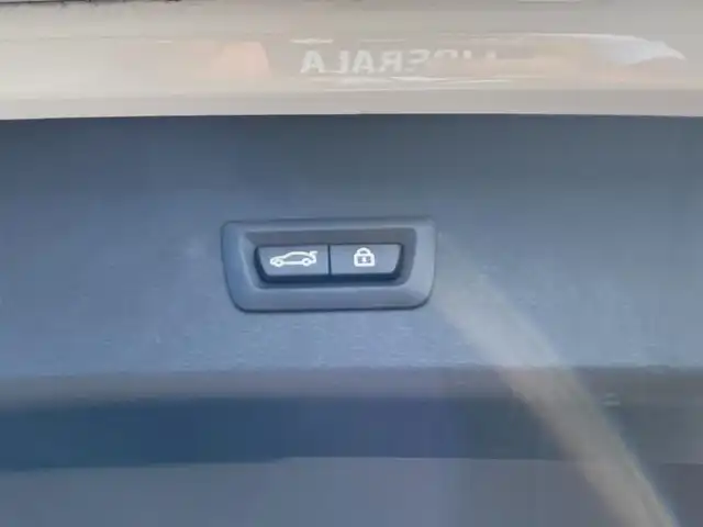 ＢＭＷ Ｘ１ xDrive 18d xライン 福島県 2021(令3)年 4.5万km ミネラルホワイト インテリジェントセーフティ/アクティブクルーズコントロール/黒革シート/パワーシート/シートヒーター /純正ナビ/バックカメラ/コンフォートアクセス/ミラー一体型ETC/パワーバックドア/フットオープナー/アンビエントライト/LEDヘッドライト/コーナーセンサー/リアガラスフィルム施工/純正18インチAW