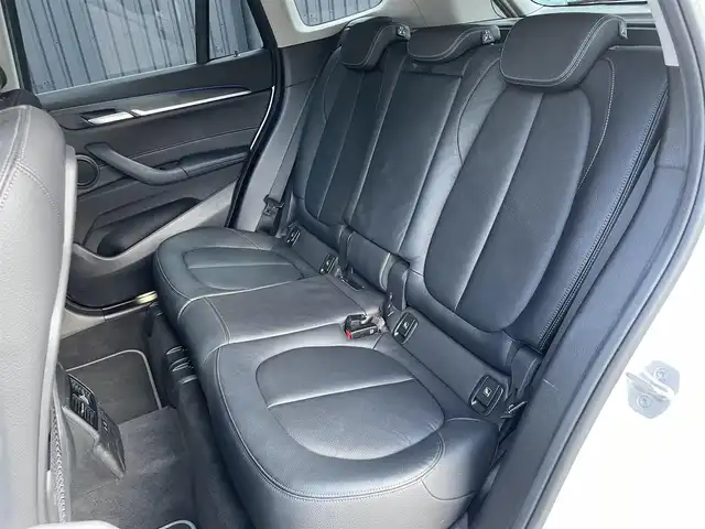 ＢＭＷ Ｘ１ xDrive 18d xライン 福島県 2021(令3)年 4.5万km ミネラルホワイト インテリジェントセーフティ/アクティブクルーズコントロール/黒革シート/パワーシート/シートヒーター /純正ナビ/バックカメラ/コンフォートアクセス/ミラー一体型ETC/パワーバックドア/フットオープナー/アンビエントライト/LEDヘッドライト/コーナーセンサー/リアガラスフィルム施工/純正18インチAW