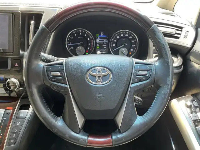 トヨタ アルファード G 滋賀県 2015(平27)年 3.9万km ホワイトパールクリスタルシャイン 純正9型ナビ/（BT/CD/DVD/TV/AppleCarPlay/AndroidAuto）/両側電動スライドドア/モデリスタエアロ/後席フリップダウンモニター/バックカメラ/前方ドライブレコーダー/ビルトインETC/パワーシート/クルーズコントロール/前後クリアランスソナー/オートライト/電動パーキング/オートホールド/MT付AT/ステアリングスイッチ/プッシュスタート/スマートキー