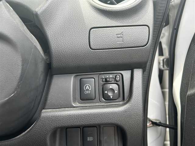 日産 デイズ ハイウェイスターX 埼玉県 2018(平30)年 1.5万km パール 純正ナビゲーション/前後パークセンサー/地デジ/HIDヘッドライト/スマートキー/純正14インチアルミホイール