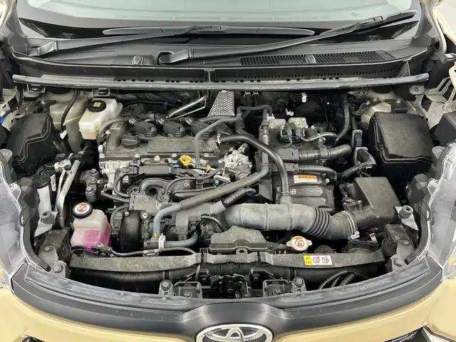 トヨタ シエンタ ハイブリッド Z 愛知県 2022(令4)年 4.2万km ベージュ 純正10.5インチナビ/（Bluetooth/フルセグTV/AM/FM/Miracast)/パラノミックビューモニター/純正ドラレコ前後/トヨタセーフティー/・プリクラッシュセーフティー/・ブラインドスポットモニター/・リヤクロストラフィックアラート/・レーントーシングアシスト/・パーキングサポートブレーキ/・プロアクティブドライビングアシスト/・レーダークルーズコントロール/天井サーキュレーター/両側パワースライドドア/ナノイーX/アクセサリーコンセント/純正2.0ビルドインETC/スマートキー/（スペアキー×１）/取説/保証書