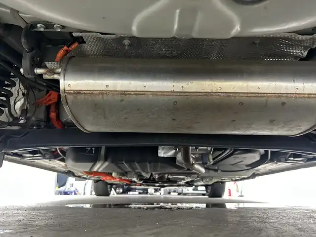 トヨタ シエンタ ハイブリッド Z 愛知県 2022(令4)年 4.2万km ベージュ 純正10.5インチナビ/（Bluetooth/フルセグTV/AM/FM/Miracast)/パラノミックビューモニター/純正ドラレコ前後/トヨタセーフティー/・プリクラッシュセーフティー/・ブラインドスポットモニター/・リヤクロストラフィックアラート/・レーントーシングアシスト/・パーキングサポートブレーキ/・プロアクティブドライビングアシスト/・レーダークルーズコントロール/天井サーキュレーター/両側パワースライドドア/ナノイーX/アクセサリーコンセント/純正2.0ビルドインETC/スマートキー/（スペアキー×１）/取説/保証書