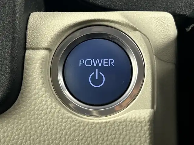 トヨタ シエンタ ハイブリッド Z 愛知県 2022(令4)年 4.2万km ベージュ 純正10.5インチナビ/（Bluetooth/フルセグTV/AM/FM/Miracast)/パラノミックビューモニター/純正ドラレコ前後/トヨタセーフティー/・プリクラッシュセーフティー/・ブラインドスポットモニター/・リヤクロストラフィックアラート/・レーントーシングアシスト/・パーキングサポートブレーキ/・プロアクティブドライビングアシスト/・レーダークルーズコントロール/天井サーキュレーター/両側パワースライドドア/ナノイーX/アクセサリーコンセント/純正2.0ビルドインETC/スマートキー/（スペアキー×１）/取説/保証書