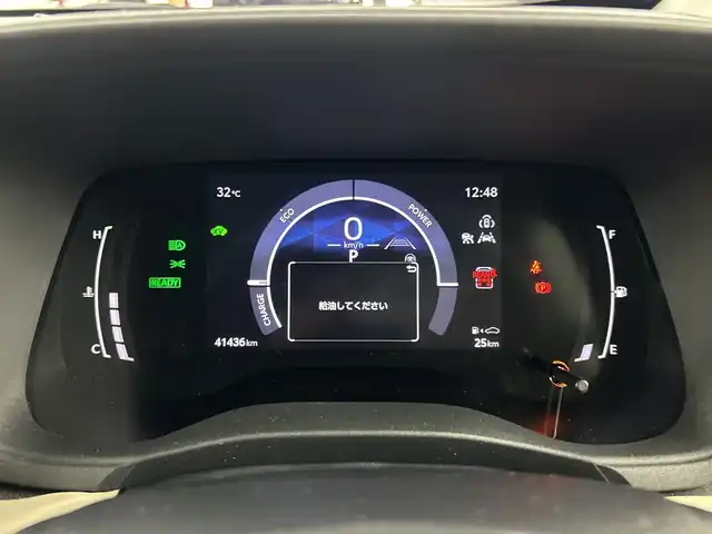 トヨタ シエンタ ハイブリッド Z 愛知県 2022(令4)年 4.2万km ベージュ 純正10.5インチナビ/（Bluetooth/フルセグTV/AM/FM/Miracast)/パラノミックビューモニター/純正ドラレコ前後/トヨタセーフティー/・プリクラッシュセーフティー/・ブラインドスポットモニター/・リヤクロストラフィックアラート/・レーントーシングアシスト/・パーキングサポートブレーキ/・プロアクティブドライビングアシスト/・レーダークルーズコントロール/天井サーキュレーター/両側パワースライドドア/ナノイーX/アクセサリーコンセント/純正2.0ビルドインETC/スマートキー/（スペアキー×１）/取説/保証書