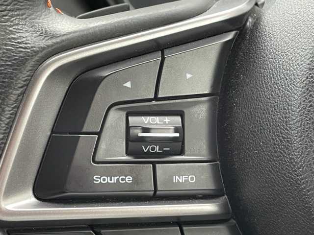 スバル インプレッサ ＸＶ 1．6i－L アイサイト 茨城県 2017(平29)年 4.8万km 黒 社外ＳＤナビ　/-BT/AM/FM/CD/TV/クルーズコントロール　/ＥＴＣ　/バックカメラ　/ＬＥＤヘッドライト　/オートライト　/ダウンヒルアシストコントロール　/純正アルミホイール　/アイドリングストップ　/プッシュスタート /サイドエアバック/Wエアバッグ/社外フロアマット/パワーウィンドウ/パワーステアリング