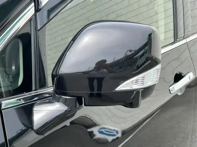日産 エルグランド 250ハイウェイスターS 福岡県 2018(平30)年 6.8万km ファントムブラック 純正7型ナビ(TV/CD/DVD/BT)全方位モニタ後席モニタコーナーセンサー両側電動パワスラクルコンドラレコETCUSB100V電源純正フロアマット純正LEDヘッドライト純正アルミホイールプッシュスタートスマートキー