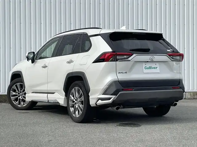 トヨタ ＲＡＶ４ G Zパッケージ 福岡県 2020(令2)年 3.9万km ホワイトパールクリスタルシャイン モデリスタエアロ/パノラマルーフ/黒革シート/アルパイン９型ナビ/フルセグTV/CD/DVD/BT/SD/バックカメラ/PCS/LTA/クリアランスソナー/PKSB/ハンズフリーパワーバックドア/デジタルインナーミラー/ＢＳＭ/レーダークルーズコントロール/ルーフレール/シートメモリー/パワーシート/前席シートヒーター/ステアリングヒーター/ビルトインETC/スマートキー/プッシュスタート/LEDオートライト/オートハイビーム/電動パーキング/ブレーキホールド/ワイヤレス充電
