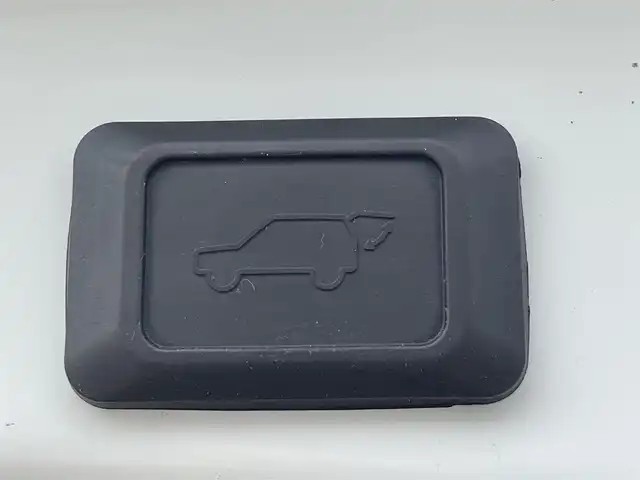 トヨタ ＲＡＶ４ G Zパッケージ 福岡県 2020(令2)年 3.9万km ホワイトパールクリスタルシャイン モデリスタエアロ/パノラマルーフ/黒革シート/アルパイン９型ナビ/フルセグTV/CD/DVD/BT/SD/バックカメラ/PCS/LTA/クリアランスソナー/PKSB/ハンズフリーパワーバックドア/デジタルインナーミラー/ＢＳＭ/レーダークルーズコントロール/ルーフレール/シートメモリー/パワーシート/前席シートヒーター/ステアリングヒーター/ビルトインETC/スマートキー/プッシュスタート/LEDオートライト/オートハイビーム/電動パーキング/ブレーキホールド/ワイヤレス充電