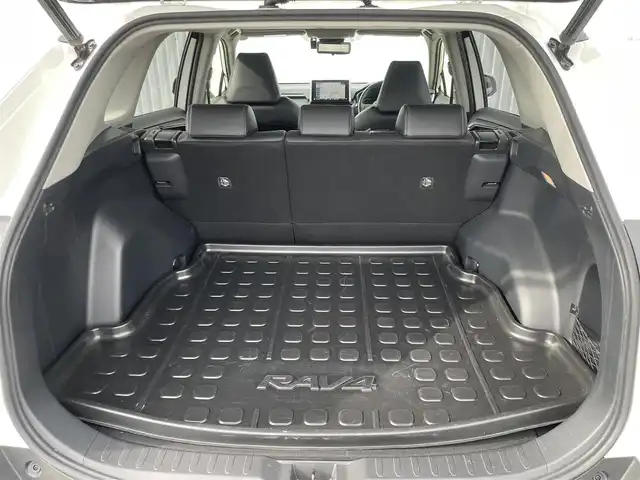 トヨタ ＲＡＶ４ G Zパッケージ 福岡県 2020(令2)年 3.9万km ホワイトパールクリスタルシャイン モデリスタエアロ/パノラマルーフ/黒革シート/アルパイン９型ナビ/フルセグTV/CD/DVD/BT/SD/バックカメラ/PCS/LTA/クリアランスソナー/PKSB/ハンズフリーパワーバックドア/デジタルインナーミラー/ＢＳＭ/レーダークルーズコントロール/ルーフレール/シートメモリー/パワーシート/前席シートヒーター/ステアリングヒーター/ビルトインETC/スマートキー/プッシュスタート/LEDオートライト/オートハイビーム/電動パーキング/ブレーキホールド/ワイヤレス充電