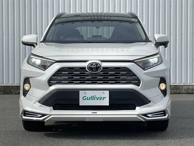 トヨタ ＲＡＶ４ G Zパッケージ 福岡県 2020(令2)年 3.9万km ホワイトパールクリスタルシャイン モデリスタエアロ/パノラマルーフ/黒革シート/アルパイン９型ナビ/フルセグTV/CD/DVD/BT/SD/バックカメラ/PCS/LTA/クリアランスソナー/PKSB/ハンズフリーパワーバックドア/デジタルインナーミラー/ＢＳＭ/レーダークルーズコントロール/ルーフレール/シートメモリー/パワーシート/前席シートヒーター/ステアリングヒーター/ビルトインETC/スマートキー/プッシュスタート/LEDオートライト/オートハイビーム/電動パーキング/ブレーキホールド/ワイヤレス充電