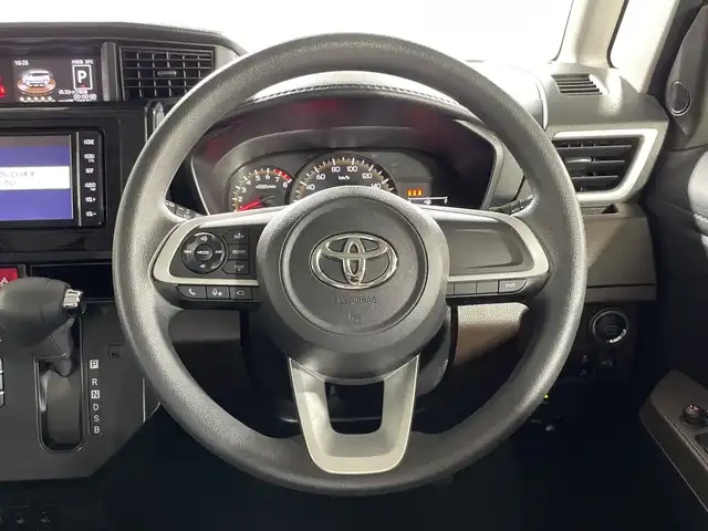 トヨタ ルーミー G 神奈川県 2020(令2)年 3.3万km クールバイオレットクリスタルシャイン 純正SDナビゲーション/AM　FM　フルセグ　Bluetooth　CD　DVD　SD/全方位カメラ/両側パワースライドドア/スマートアシスト/衝突回避支援ブレーキ機能/衝突警報機能/車線逸脱警報機能/路側逸脱警報/ブレーキ制御付誤発進抑制機能/先行車発進お知らせ機能/ふらつき警報/標識認識機能/前後クリアランスソナー/前席シートヒーター/アイドリングストップ/ステアリングスイッチ/ビルトインETC2.0/純正フロアマット/前後ドライブレコーダー/スマートキー/スペアキー/LEDヘッドライト/オートライト/オートハイビーム/ヘッドライトレベライザー