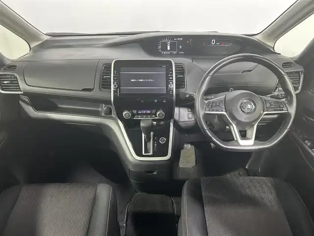 日産 セレナ ハイウェイスター 大阪府 2017(平29)年 6.2万km ダイヤモンドブラック 純正9incナビTV 360カメラ フリップダウンモニター クルーズコントロール 衝突軽減ブレーキ レーンアシスト リアオートエアコン パークアシスト クリアランスソナー 両側パワースライドドア ドライブレコーダー ETC