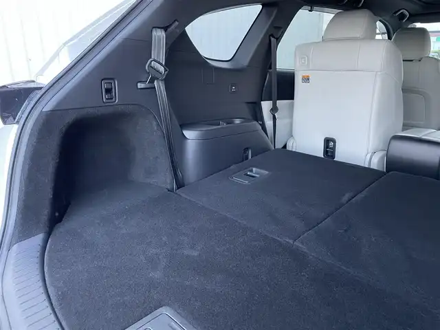 マツダ ＣＸ－８ XD エクスクルーシブモード 滋賀県 2022(令4)年 7.6万km スノーフレイクホワイトパールマイカ サンルーフ/BOSEサウンド/純正10インチメーカーナビ/(AM/FM/BT/USB/フルセグTV）/白革シート/全周囲モニター/パワーバックドア/コーナーセンサー/パワーシート/メモリーシート/シートヒーター/シートベンチレーション/衝突軽減ブレーキ/レーントレーシングアシスト/レーダークルーズコントロール/置くだけ充電/アイドリングストップ/革巻きステアリング/ステアリングスイッチ/オートライト/電動サイドブレーキ/プッシュスタート/フロアマット/電格ウインカーミラー/スペアキー