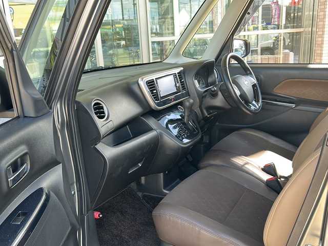 日産 デイズ ルークス HWS X Vセレクション 静岡県 2020(令2)年 5.4万km チタニウムグレーメタリック 純正ナビ/・CD/DVD/・Bluetooth/・FM/AM/・フルセグTV/主要装備/・アラウンドビューモニター/・両側パワスラ/・オートエアコン/・オートハイビーム/・プリクラッシュセーフティ/・アイドリングストップ/・横滑り防止装置/・レーンキープアシスト/・フォグランプ/・ハーフレザーシート/・ステアリングスイッチ/・純正フロアマット/・15インチ純正AW