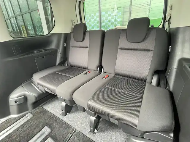 日産 セレナ ハイウェイスターVセレクションⅡ 長野県 2019(平31)年 5.3万km ブリリアントホワイトパール 純正9インチナビ/(CD・DVD・BD・フルセグTV・Bluetooth）/フリップダウンモニター/純正16インチホイール/ハンズフリーパワースライドドア（両側）/プロパイロット/360°セーフティーアシスト/エマージェンシーブレーキ/車線逸脱警報/車線逸脱防止支援/踏み間違い衝突防止アシスト/標識検知システム/コーナーセンサー/インテリジェントアラウンドビューモニター/ビルトインETC/インテリジェントルームミラー/ドライブレコーダー/革巻きステアリング/ステアリングスイッチ/電動パーキングブレーキ/ブレーキホールド/LEDヘッドライト/フォグランプ/オールライト/スマートキー/電動格納ミラー/純正フロアマット