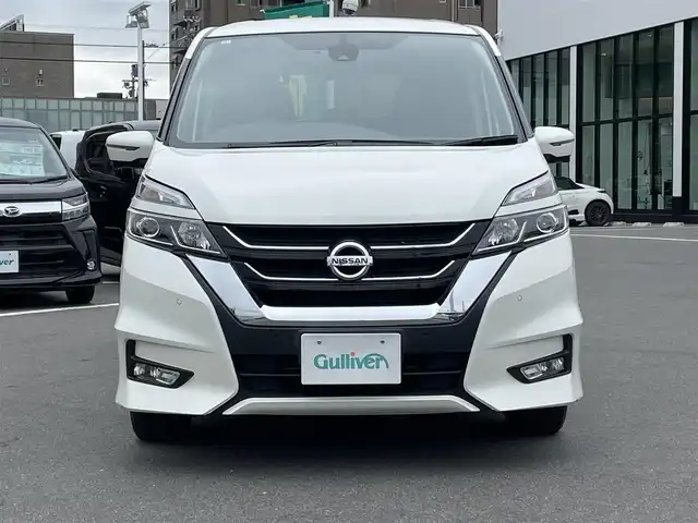 日産 セレナ ハイウェイスターVセレクションⅡ 長野県 2019(平31)年 5.3万km ブリリアントホワイトパール 純正9インチナビ/(CD・DVD・BD・フルセグTV・Bluetooth）/フリップダウンモニター/純正16インチホイール/ハンズフリーパワースライドドア（両側）/プロパイロット/360°セーフティーアシスト/エマージェンシーブレーキ/車線逸脱警報/車線逸脱防止支援/踏み間違い衝突防止アシスト/標識検知システム/コーナーセンサー/インテリジェントアラウンドビューモニター/ビルトインETC/インテリジェントルームミラー/ドライブレコーダー/革巻きステアリング/ステアリングスイッチ/電動パーキングブレーキ/ブレーキホールド/LEDヘッドライト/フォグランプ/オールライト/スマートキー/電動格納ミラー/純正フロアマット