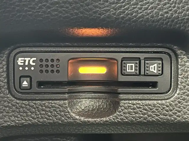 ホンダ Ｎ ＢＯＸ カスタム G L ホンダセンシング 千葉県 2020(令2)年 3.3万km クリスタルブラックパール 禁煙車/両側電動ドア/ホンダセンシング/・レーンキープアシスト/・レーダークルーズコントロール/・路外逸脱抑制/純正メモリナビ/・型番：VXM-204VFi/・CD/DVD/USB/Bluetooth/フルセグTV/・バックカメラ/・ビルトインETC/DNシートヒーター/純正ドアバイザー/純正14インチAW/オートライト/・シーケンシャルウインカー/・LEDヘッドライト/・LEDフォグランプ