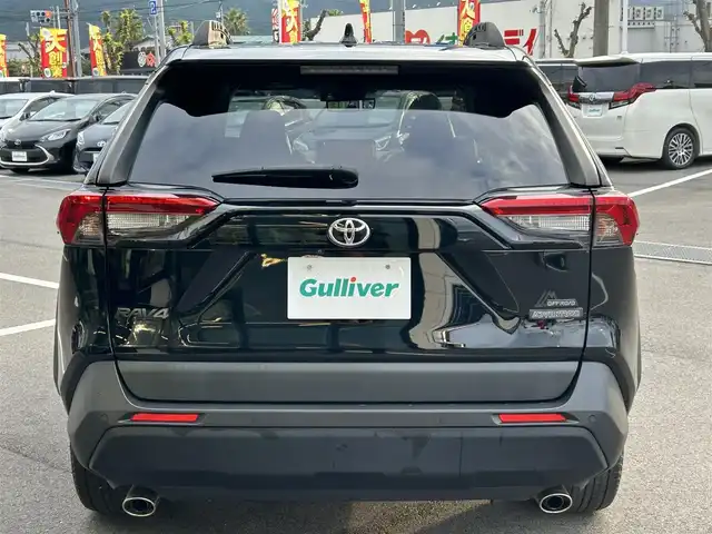 トヨタ ＲＡＶ４ アドベンチャー オフロードPKGⅡ 愛媛県 2022(令4)年 3.3万km アティチュードブラックマイカ 純正10.5型ディスプレイオーディオ/全周囲カメラ/黒革温冷シート/運転席メモリー機能付パワーシート/トヨタセーフティセンス/レーダークルーズコントロール/衝突被害軽減装置/車線逸脱防止装置/ブラインドスポットモニター/クリアランスソナー/電動リアゲート/デジタルインナーミラー/ブラックルーフレール/電動パーキングブレーキ/Autohold/ステアリングヒーター/ステアリングリモコン/電格ミラー/LEDヘッドライト/オートマチックハイビーム/タイプC充電/現状サマー(純正AW)(225/60/R18)/FALKEN WILDPEAK A/T TRAIL 0A