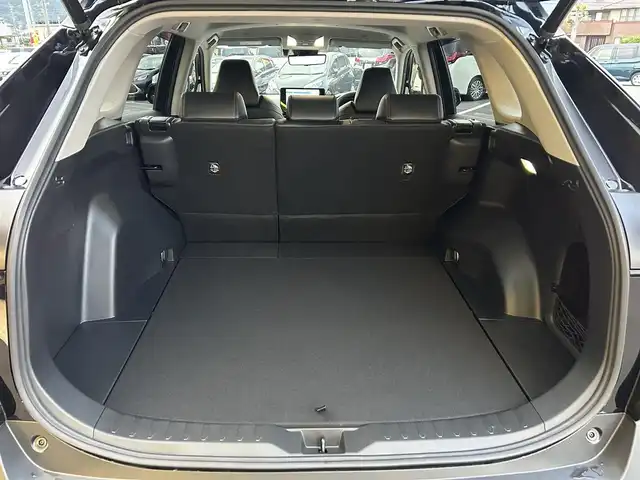 トヨタ ＲＡＶ４ アドベンチャー オフロードPKGⅡ 愛媛県 2022(令4)年 3.3万km アティチュードブラックマイカ 純正10.5型ディスプレイオーディオ/全周囲カメラ/黒革温冷シート/運転席メモリー機能付パワーシート/トヨタセーフティセンス/レーダークルーズコントロール/衝突被害軽減装置/車線逸脱防止装置/ブラインドスポットモニター/クリアランスソナー/電動リアゲート/デジタルインナーミラー/ブラックルーフレール/電動パーキングブレーキ/Autohold/ステアリングヒーター/ステアリングリモコン/電格ミラー/LEDヘッドライト/オートマチックハイビーム/タイプC充電/現状サマー(純正AW)(225/60/R18)/FALKEN WILDPEAK A/T TRAIL 0A