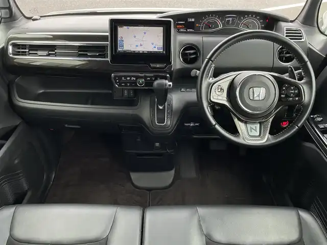 ホンダ Ｎ ＢＯＸ カスタム G L ターボ ホンダセンシング 島根県 2018(平30)年 6.8万km プラチナホワイトパール 登録時走行距離67535km/社外ナビ（Bluetooth・AM・FM・CD・DVD）/ワンセグTV/ツートンカラー/ホンダセンシング/・衝突被害軽減ブレーキ/・アダプティブクルーズコントロール/・車線維持支援システム/・誤発進抑制機能/両側パワースライドドア/コーナーセンサー/LEDヘッドライト/フォグランプ/オートライト/前席エアバッグ/プッシュスタート/スマートキー(×1)/社外15インチAW/ロールサンシェード/パドルシフト/充電用USB/アイドリングストップ/禁煙車