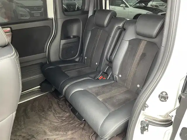 ホンダ Ｎ ＢＯＸ カスタム G L ターボ ホンダセンシング 島根県 2018(平30)年 6.8万km プラチナホワイトパール 登録時走行距離67535km/社外ナビ（Bluetooth・AM・FM・CD・DVD）/ワンセグTV/ツートンカラー/ホンダセンシング/・衝突被害軽減ブレーキ/・アダプティブクルーズコントロール/・車線維持支援システム/・誤発進抑制機能/両側パワースライドドア/コーナーセンサー/LEDヘッドライト/フォグランプ/オートライト/前席エアバッグ/プッシュスタート/スマートキー(×1)/社外15インチAW/ロールサンシェード/パドルシフト/充電用USB/アイドリングストップ/禁煙車