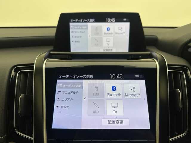 トヨタ クラウン ハイブリッド RS 兵庫県 2019(平31)年 4万km ホワイトパールクリスタルシャイン 純正ナビ/（CD/DVD/フルセグTV/BT）/前後ドライブレコーダー（HDR360GW）/追従式クルーズコントロール/バックカメラ/純正フロアマット/前席パワーシート/前席シートヒーター/ステアリングヒーター/LEDヘッドライト/前後コーナーセンサー/RAYSアルミホイール/社外キャリパー/純正アルミホイール積込