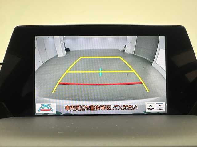 トヨタ クラウン ハイブリッド RS 兵庫県 2019(平31)年 4万km ホワイトパールクリスタルシャイン 純正ナビ/（CD/DVD/フルセグTV/BT）/前後ドライブレコーダー（HDR360GW）/追従式クルーズコントロール/バックカメラ/純正フロアマット/前席パワーシート/前席シートヒーター/ステアリングヒーター/LEDヘッドライト/前後コーナーセンサー/RAYSアルミホイール/社外キャリパー/純正アルミホイール積込