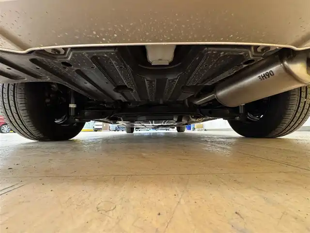 ホンダ フリード ハイブリット e:HEV クロスター 群馬県 2024(令6)年 1.2万km ソニックグレーパール ホンダセンシング/・路外逸脱抑制機能/・ブラインドスポットインフォメーション/・踏み間違い衝突軽減システム/・パーキングセンサー警報/・アダプティブクルーズコントロール/純正9インチナビ/・フルセグTV/・BT/AppleCarPlay/AndroidAuto/USB/・FM/AM/マルチビューカメラシステム/ビルトインETC/ドライブレコーダー/両側パワースライドドア/革巻きステアリング/ステアリングスイッチ/ブラックハーフレザーシート/前席シート/スマートキー/プッシュスタート/電子パーキング/ブレーキーオートホールド/LEDヘッドライト/フォグランプ/オートライト/オートマチックハイビーム/ルーフレール/純正フロアマット/リヤサーキュレーター/電動格納ウィンカーミラー/横滑り防止機能