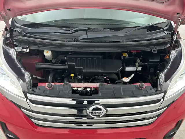 日産 デイズ ルークス ハイウェイスターターボ 三重県 2014(平26)年 3.9万km アゼリアピンク /禁煙車//純正SDナビ/　フルセグTV/CD/DVD/AUX/USB//全方位カメラ//両側パワースライドドア//横滑り防止装置//プッシュスタート//スマートキー//スペアキー×1//純正15インチアルミホイール//純正フロアマット//純正ドアバイザー//HIDオートライト//保証書//取扱説明書