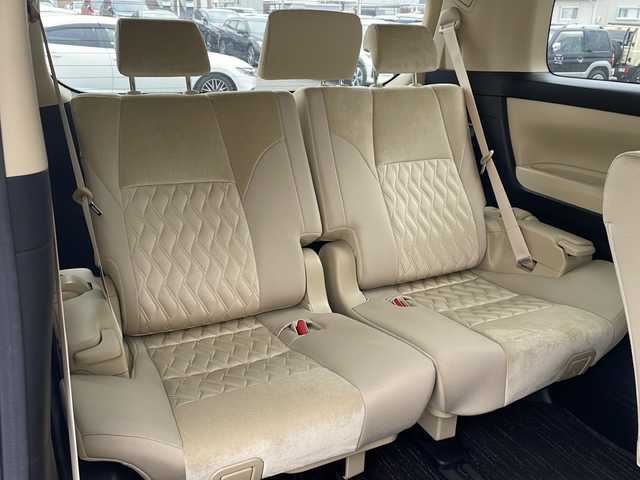 トヨタ アルファード X 山形県 2020(令2)年 0.6万km ラグジュアリーホワイトパールクリスタルシャインガラスフレーク 禁煙車/Toyota Safety Sense /・プリクラッシュセーフティ/・レーンディパーチャーアラート/・オートマチックハイビーム/・レーダークルーズコントロール/社外ナビ（CD.BT.SD)/フルセグ/バックカメラ/片側パワースライドドア/ETC2.0/ドライブレコーダー/電動パーキングブレーキ/オートホールド/LEDヘッドライト/プッシュスタート/スマートキーｘ２