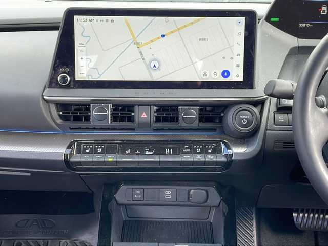 トヨタ プリウス Z 道央・札幌 2024(令6)年 3.6万km プラチナホワイトパールマイカ ワンオーナー/モデリスタ/純正ディスプレイオーディオ/【ＢＴ／ＨＤＭＩ／Ｍｉｒａｃａｓｔ／ＵＳＢ】/ワイアレス充電/パノラミックビューモニター/デジタルインナーミラー/ＵＳＢ出力電源/ＡＣ１００Ｖ/トヨタプロアクティブドライビングシステム/プリクラッシュセーフティ/ブラインドスポットモニタリング/自動駐車アシスト/レーダークルーズコントロール/レーンディパーチャアラート/フロント／リアクロストラフィックアラート/リヤカメラディテクション/安心降車アシスト/後方車両接近通知/周辺車両接近時サポート/ロードサインアシスト/レーンチェンジアシスト/パーキングサポートブレーキ/革巻きステアリング/ステアリングスイッチ/ステアリングヒーター/レザーシート/運転席パワーシート/運転席シートメモリ/前席シートヒーター／エアシート/オートライト/オートハイビーム/ＬＥＤ/フォグランプ/フロントワイパーデアイサー/レインセンサー/ドアミラーヒーター/オート電動格納ミラー/ビルトインＥＴＣ/純正フロアマット/スペアキー