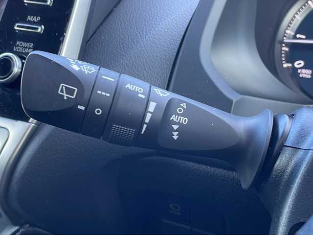 トヨタ ランドクルーザー プラド TX Lパッケージ マットブラED 山口県 2023(令5)年 2.6万km ブラック サンルーフ/7人乗り/パノラミックビューモニター/純正ディスプレイオーディオ/・Bluetooth接続/・AM/FM/・Miracast/・ナビキッド/ビルトインETC/ドライブレコーダー/Toyota Safety Sense/・プリクラッシュセーフティ/・レーンディパーチャーアラート/・ロードサインアシスト/・レーダークルーズコントロール/・先行車発進お知らせ機能/・クリアランスソナー/・ブラインドスポットモニター/・パーキングサポートブレーキ/レザーシート/パワーシートD席/N席/シートヒーター/エアシート/スマートキー/プッシュスタート/純正フロアマット/USB入力端子/ルーフレール/純正LEDライト/純正18インチアルミホイール/ウィンカーミラー/ドアバイザー