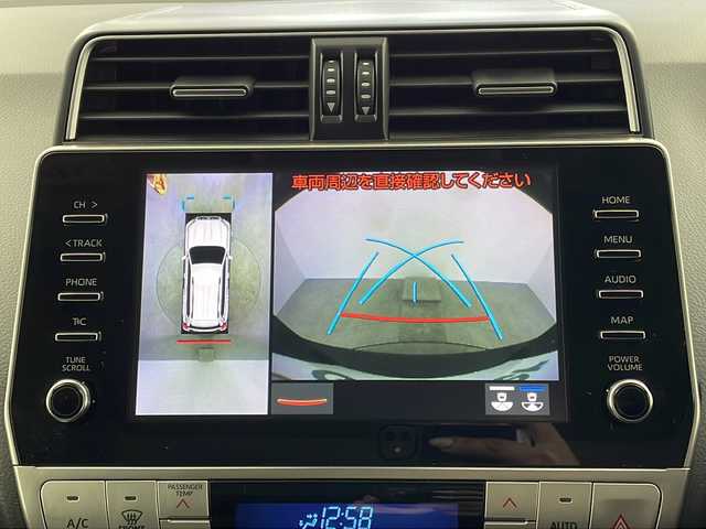 トヨタ ランドクルーザー プラド TX Lパッケージ マットブラED 大阪府 2023(令5)年 2.6万km ブラック 純正ディスプレイオーディオ/【ナビ/BT/USB】/パノラミックビューモニター/サンルーフ/ETC2.0/ブラインドスポットモニター/プリクラッシュセーフティ/レーダークルーズコントロール/コーナーセンサー前後/先行車発進アラーム/レーンキープアシスト/オートライト/電動格納三列目シート/シートヒーター/シートベンチレーション/パワーシート　D+N席/純正18インチAW/純正フロアマット